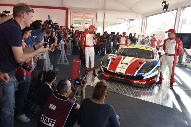 Ferrari presente les 488 gte et gt3 