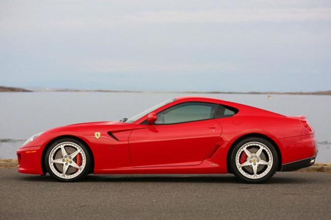 La ferrari 599 gtb de nicolas cage aux encheres sur ebay 
