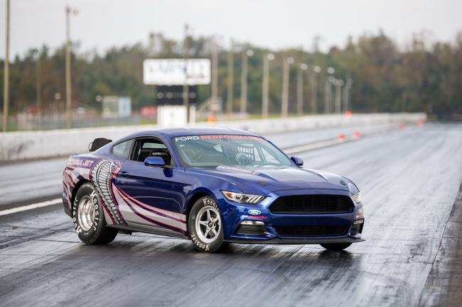 Ford devoile la mustang cobra jet au sema show 