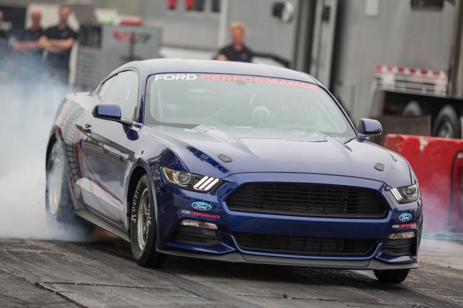 Ford devoile la mustang cobra jet au sema show 