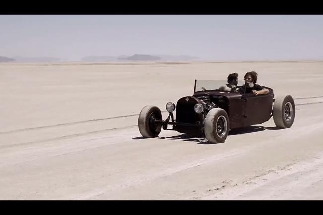 Bucket list rider en hot rod sur le lac sale de bonneville 