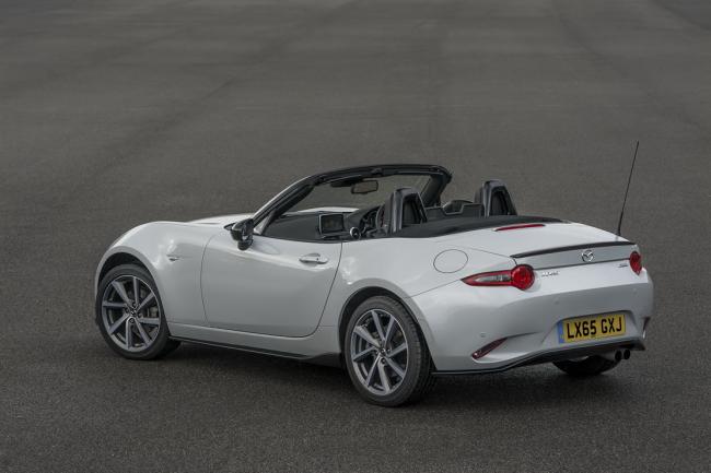 Mazda lance le mx 5 sport recaro limited edition en angleterre 