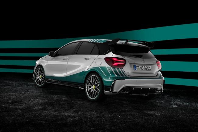 Mercedes une classe a 45 amg pour celebrer le titre de formule 1 