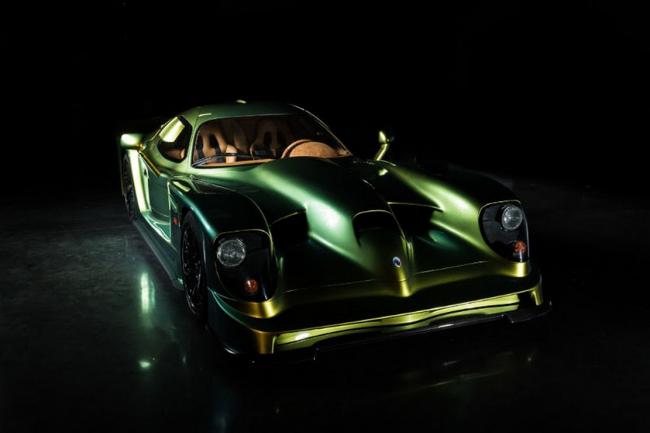 Panoz exposera une rare esperante gtr 1 street legal a dubai 