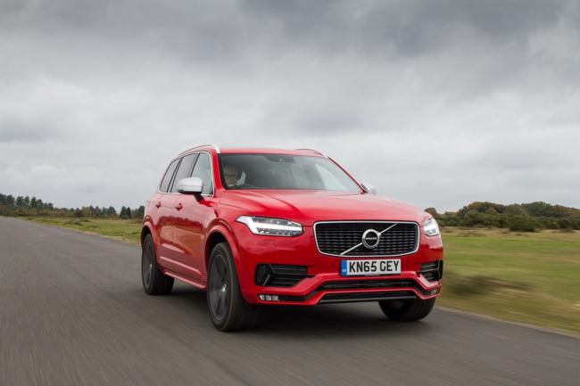 Le volvo xc90 r design est disponible 