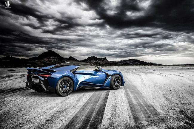 W motors fenyr supersport un maximum de 1 000 ch et 400 km h 