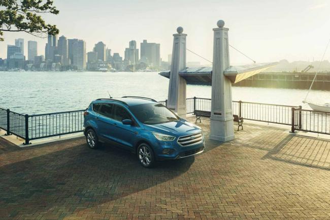 Le nouveau ford kuga 2016 en filigrane 