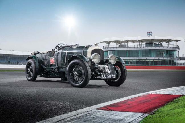 La bentley continental gt3 rencontre la blower de 1930 