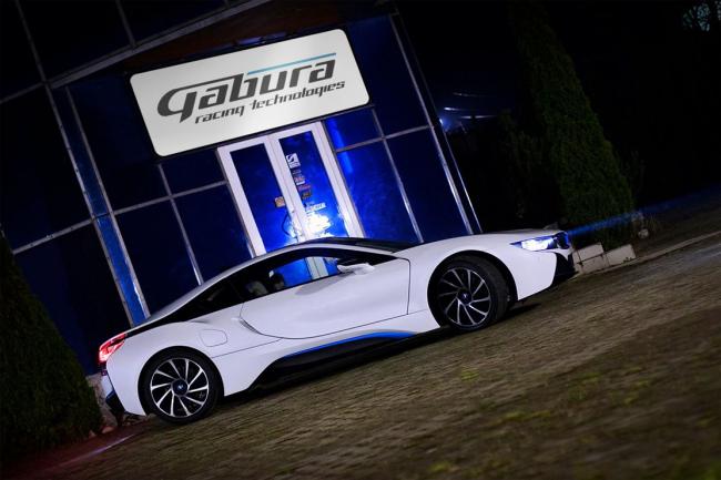 Gabura prepare une bmw i8 avec un v8 de 800 ch 