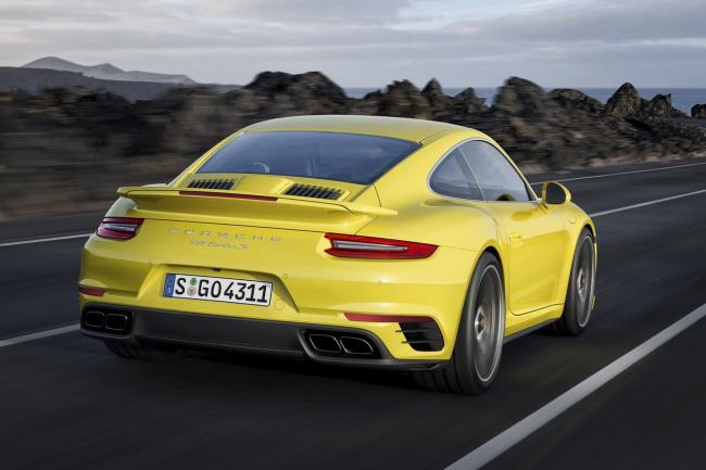 Porsche 911 turbo 2016 il lui reste la puissance 