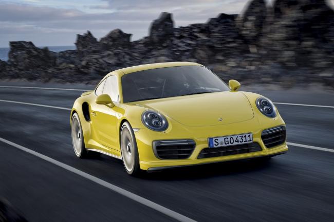 Porsche 911 turbo 2016 il lui reste la puissance 