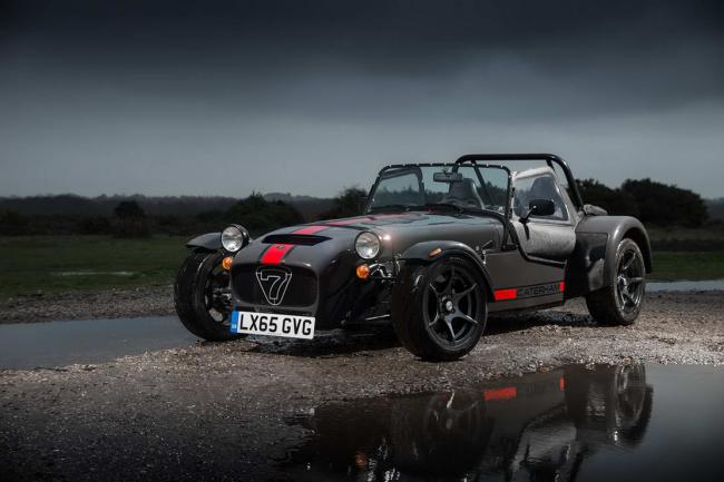 Caterham 620s plus confortable que la 620r 