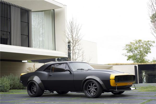 La chevrolet camaro bumblebee de transformers 4 aux encheres 