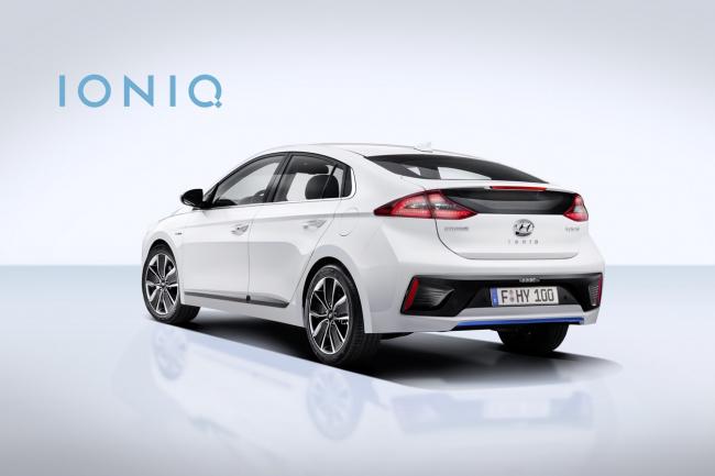 Hyundai ioniq premieres images et premiers details 