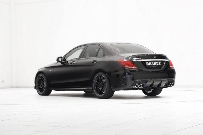 Brabus envoie 410 chevaux sous le capot de la mercedes c 450 amg sport 