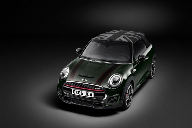 La mini cabrio se lache en version john cooper works 