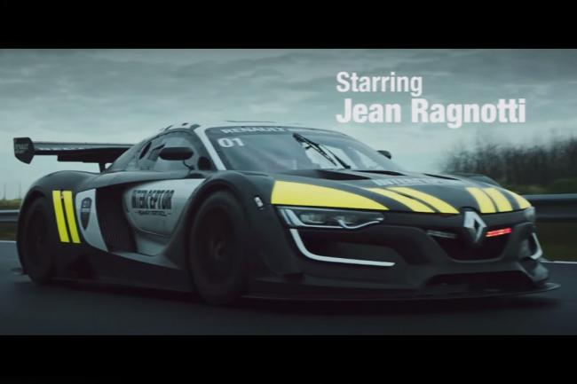 La renault sport r s 01 en tenue de police 