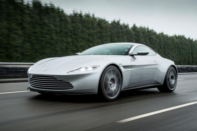 Aston martin db10 le seul exemplaire vendu 3 1 millions d euros 