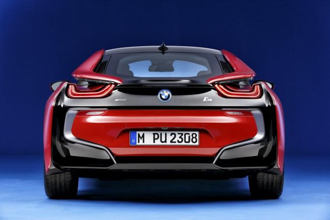 Serie speciale protonic red edition pour la bmw i8 