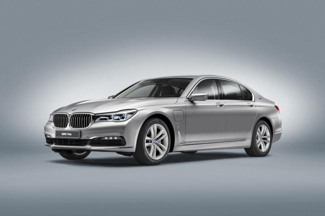 Bmw 740e iperformance la serie 7 passe a l hybride 