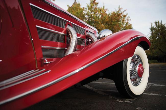 Une mercedes 540 k special roadster vendue 9 9 millions de dollars en arizona 