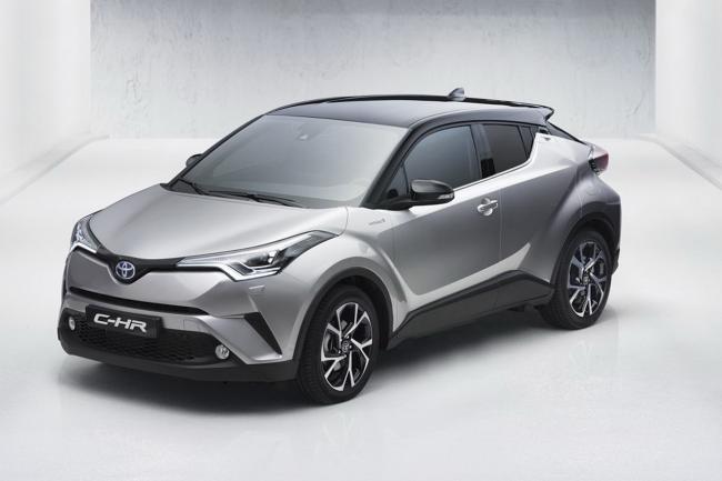 Le crossover toyota c hr en avant premiere 