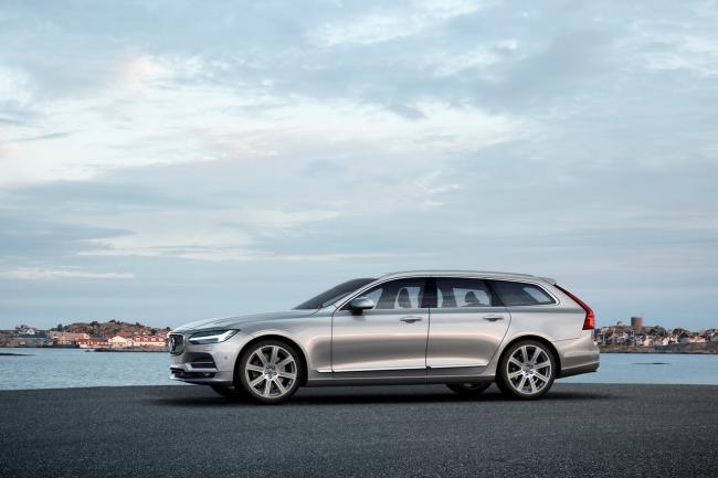 Volvo v90 elegance et traditionnalisme 