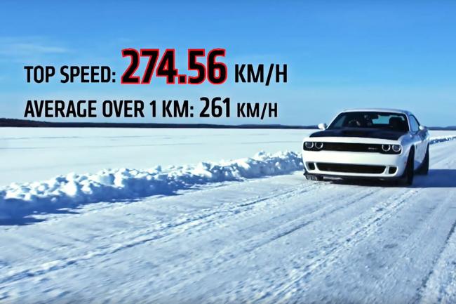 Une dodge challenger hellcat a 274 km h sur la glace 