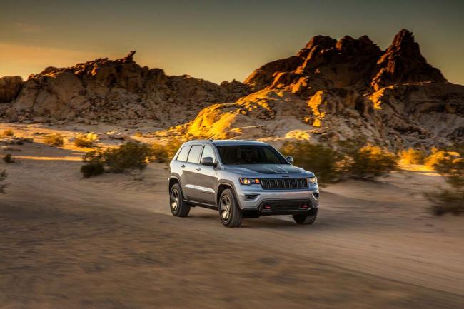 Le jeep grand cherokee trailhawk se montre en avance 