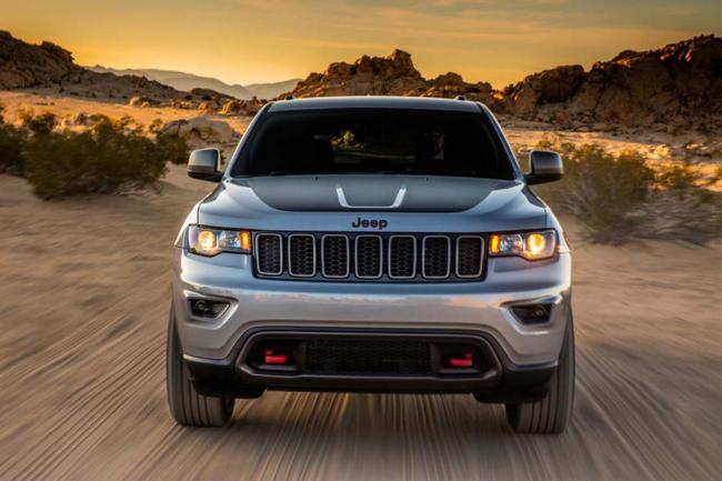 Le jeep grand cherokee trailhawk se montre en avance 