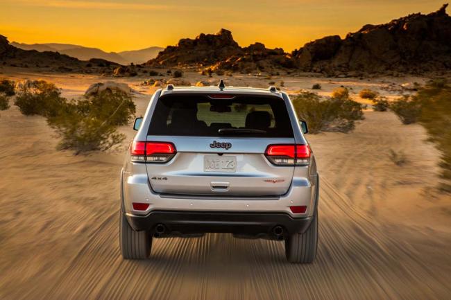 Le jeep grand cherokee trailhawk se montre en avance 