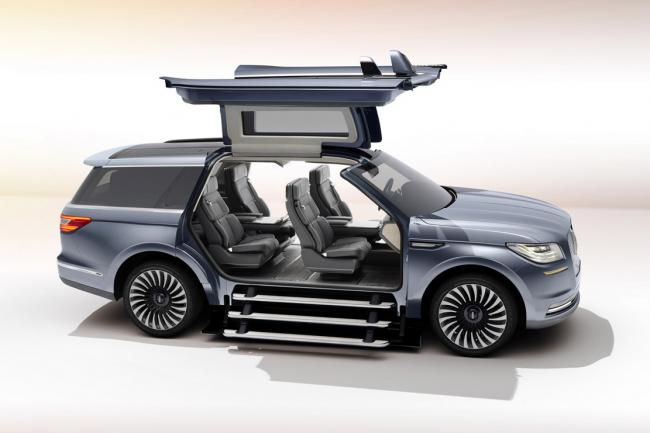 Lincoln navigator concept la surprise de new york 