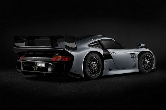 Une porsche 911 gt1 evolution aux encheres 