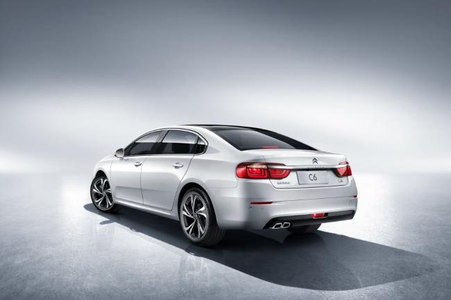 Citroen officialise sa nouvelle c6 en chine 