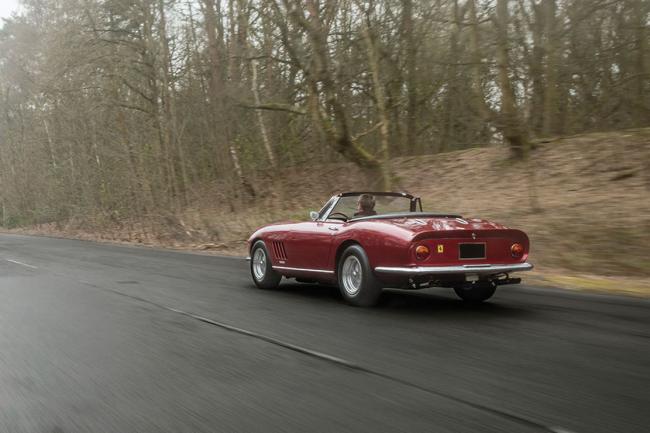 Une ferrari 275 gts 4 nart aux encheres a monaco 