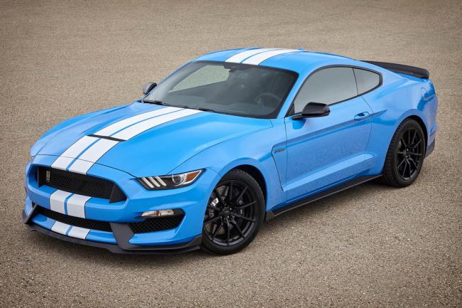 Ford mustang shelby gt350 et gt350r de timides mises a jour 