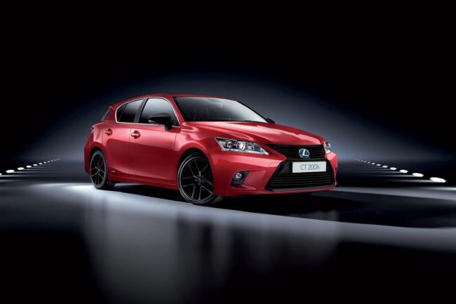 Lexus ct 200h sport edition pas sportive mais stylee 