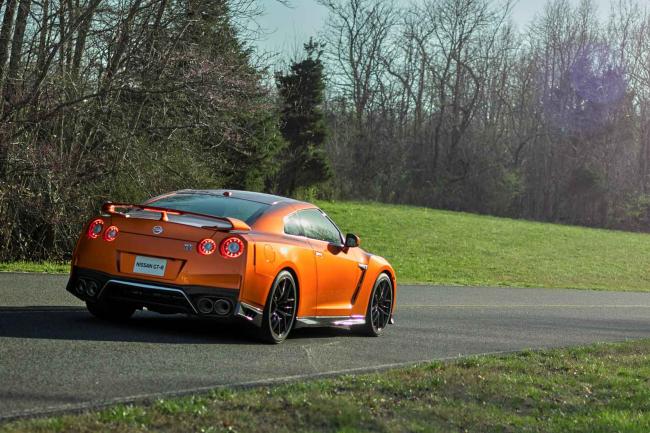 La nouvelle nissan gt r avant lessai 