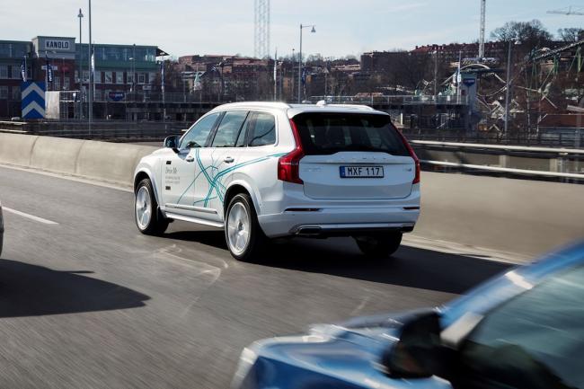 Volvo xc90 intellisafe cent suv autonomes seront testes en chine 