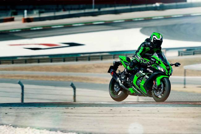 Kawasaki Ninja ZX-10R : pour continuer d'affoler les chronos