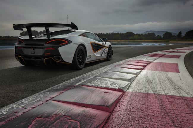 Mclaren 570s sprint la piste rien que la piste 