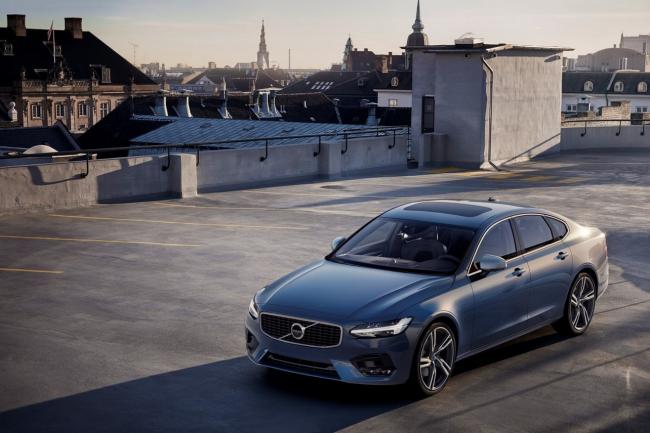 Volvo s90 et v90 voici les versions r design 