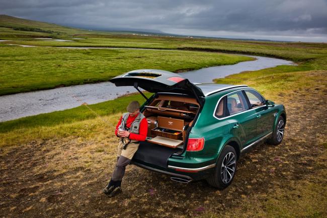 A la peche a la mouche en bentley bentayga 