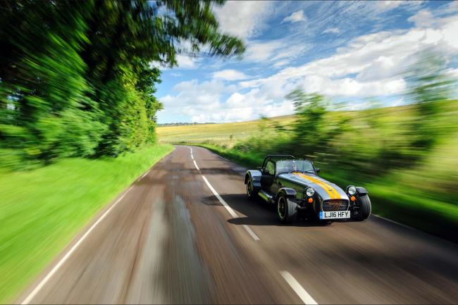 Caterham seven 355 le chainon manquant 