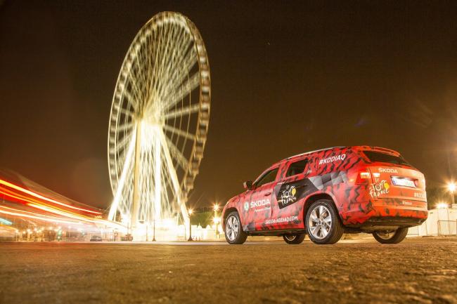 Le skoda kodiaq a paris pour l arrivee du tour de france 