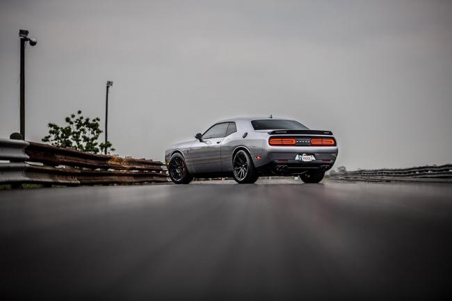 Hennessey challenger hellcat hpe1000 9 9 secondes sur le 400 metres 