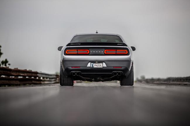 Hennessey challenger hellcat hpe1000 9 9 secondes sur le 400 metres 