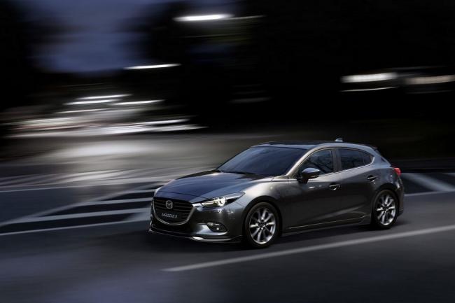 Mazda restyle sa mazda3 en version 2017 