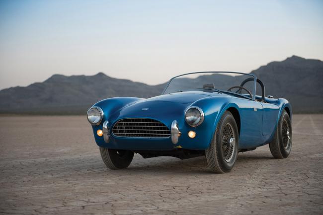 La premiere shelby cobra devient l americaine la plus chere de l histoire 