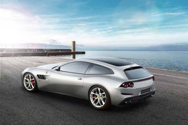 Salon de paris ferrari gtc4lusso t 